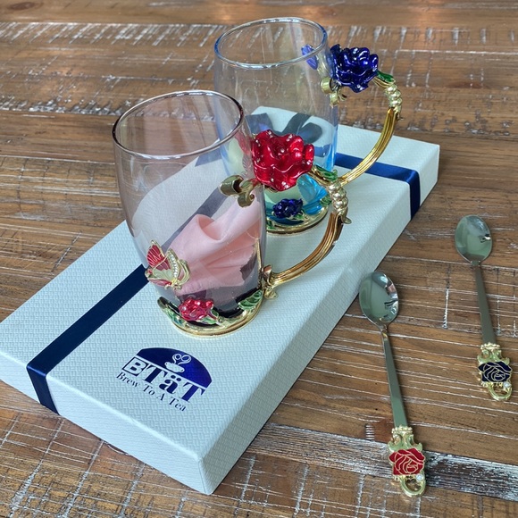 Brew to a Tea, tea cups - Picture 1 of 6